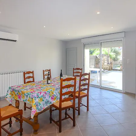Сasa de vacaciones Awesome In St-just D'ardeche Saint-Just (Ardeche)